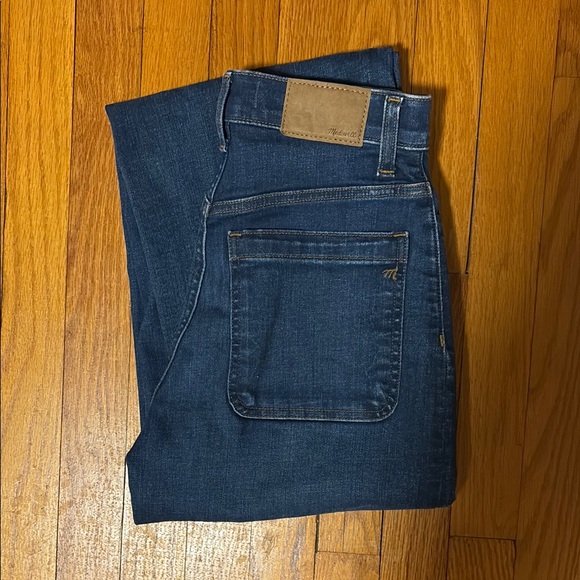 The Emmett Wide-Leg Full Length Jean: Patch Pocket Edition - Picture 4 of 4
